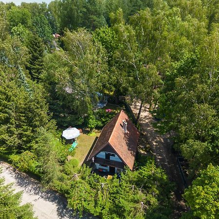 Domek Nad Jeziorem Kretowiny Exteriör bild